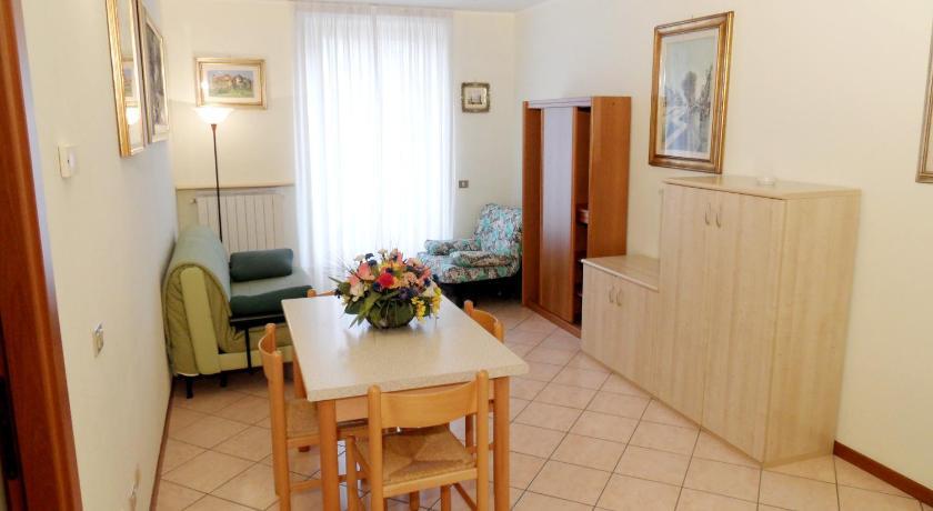 Casa Vacanze Touring Verbania Værelse billede