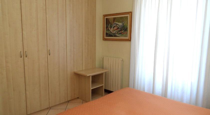 Casa Vacanze Touring Verbania Værelse billede